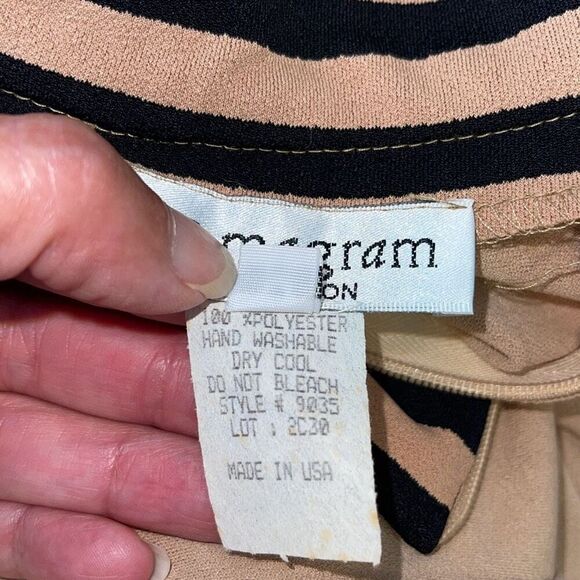 Lew‎ Magram stretchy quintessential 70's tunic top tan size medium - Picture 8 of 8